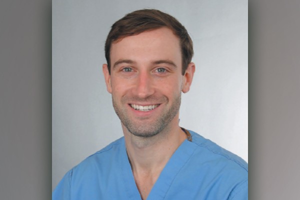 Headshot of doctor Philp Rosen